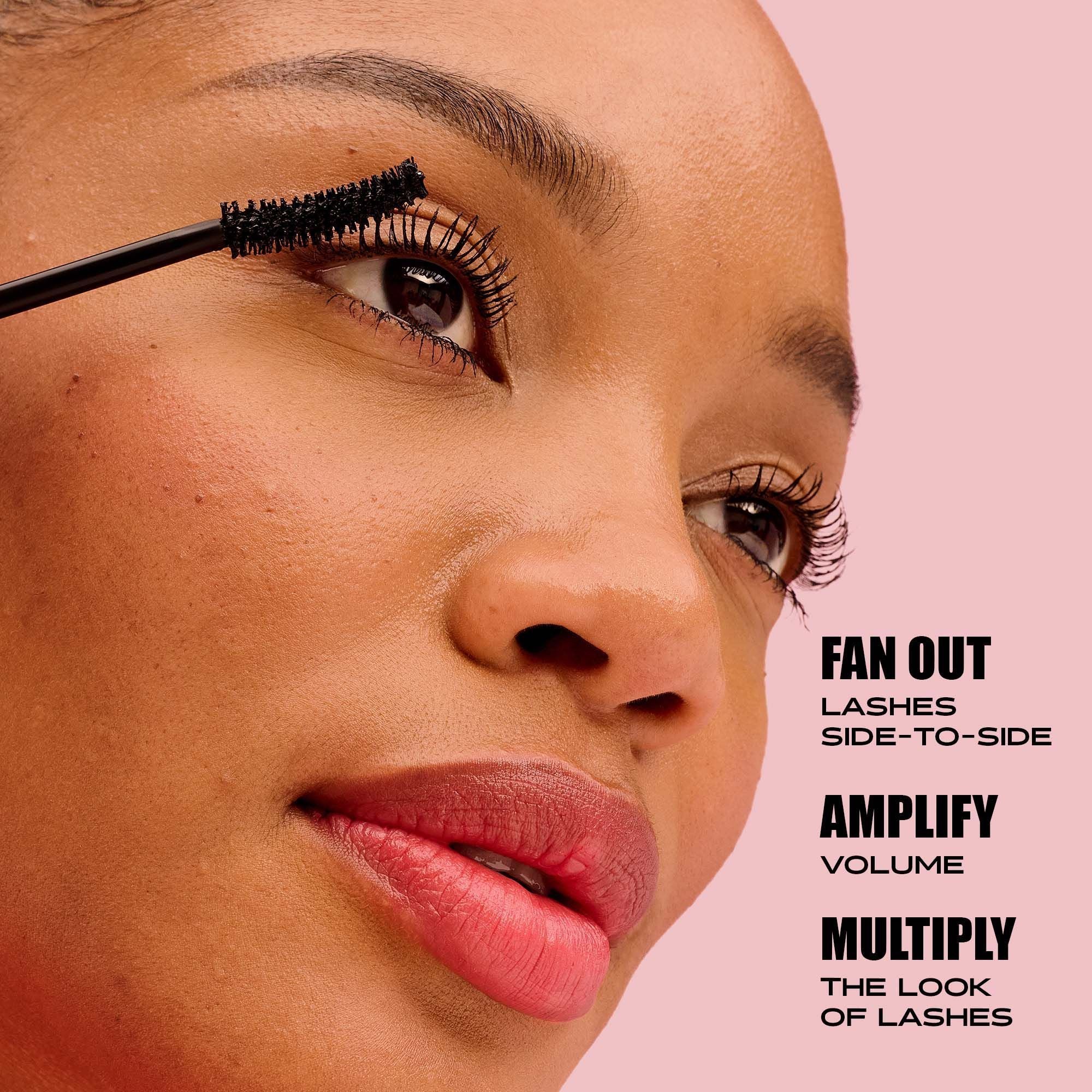 Fan Fest Fanning & Volumizing Mascara