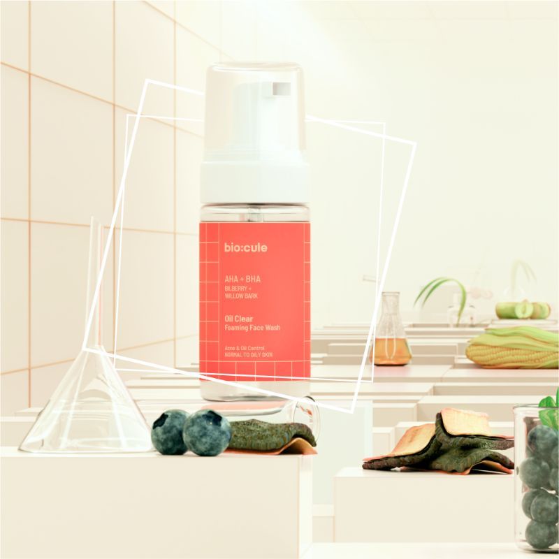 AHA BHA Oil Clear Foaming Face Wash For Oily & Acne Prone Skin