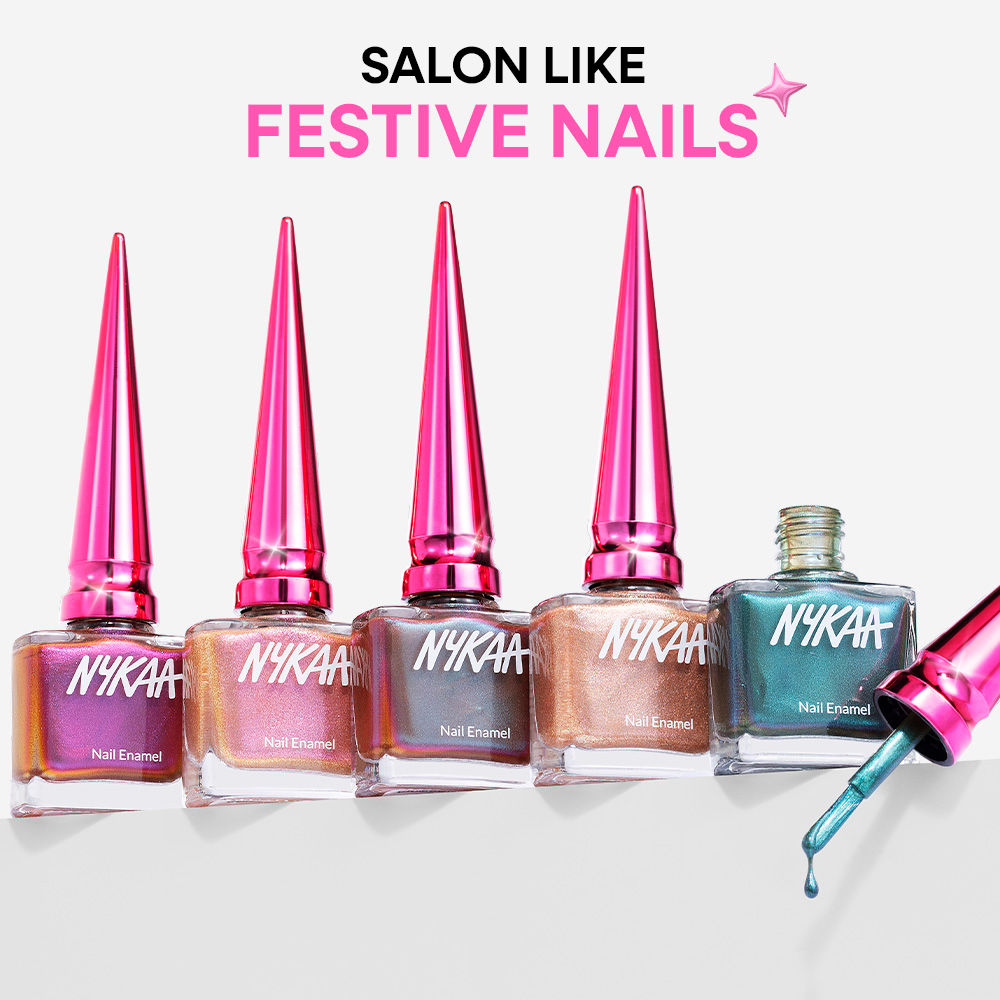 Nykaa Stardust Holographic Long Lasting Chrome Nail Polish