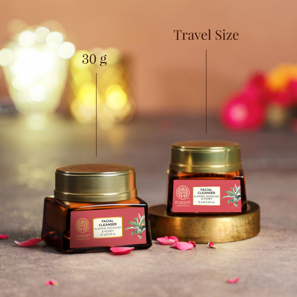 Deeply Nourishing Facial Cleansing Paste Almond, Pistachio & Honey