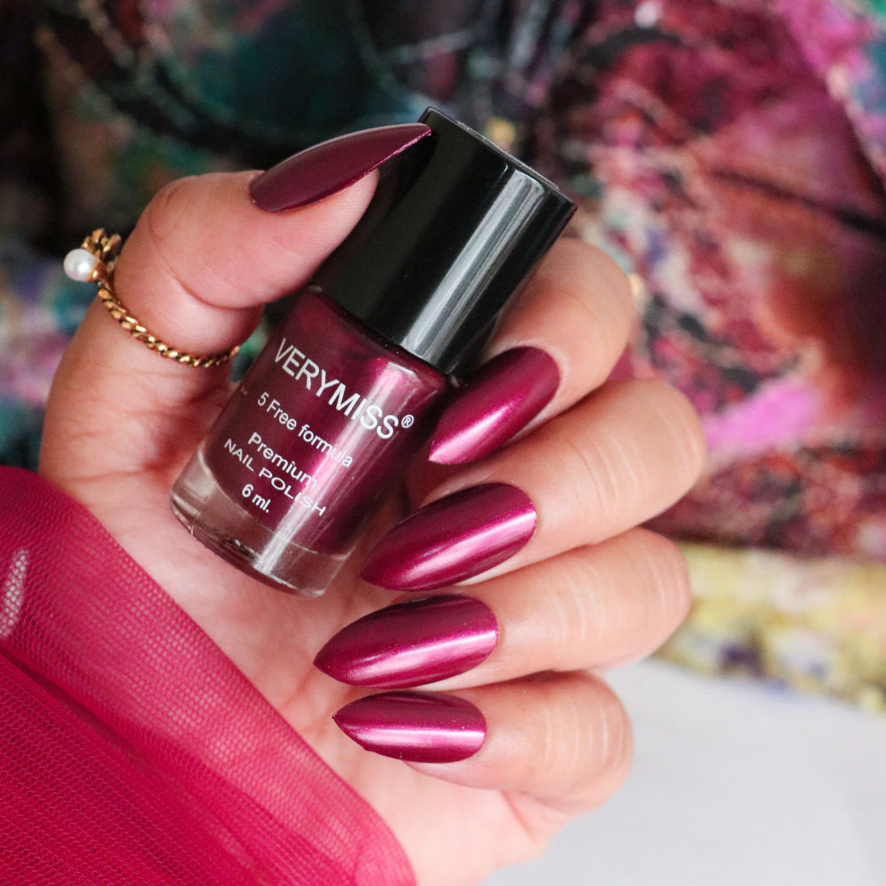 Premium Pearl Nail Polish