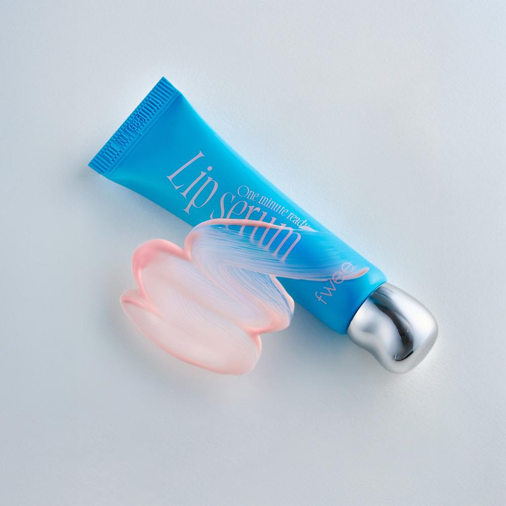 One Minute Ready Lip Serum