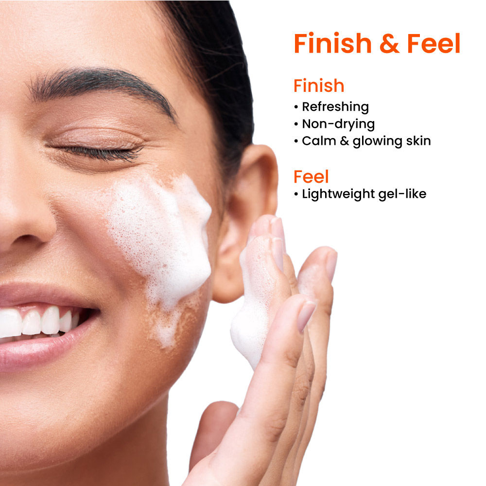 Refreshing Face Wash with Niacinamide & Vitamin E, Deeply Cleans Pores and Soothes Skin