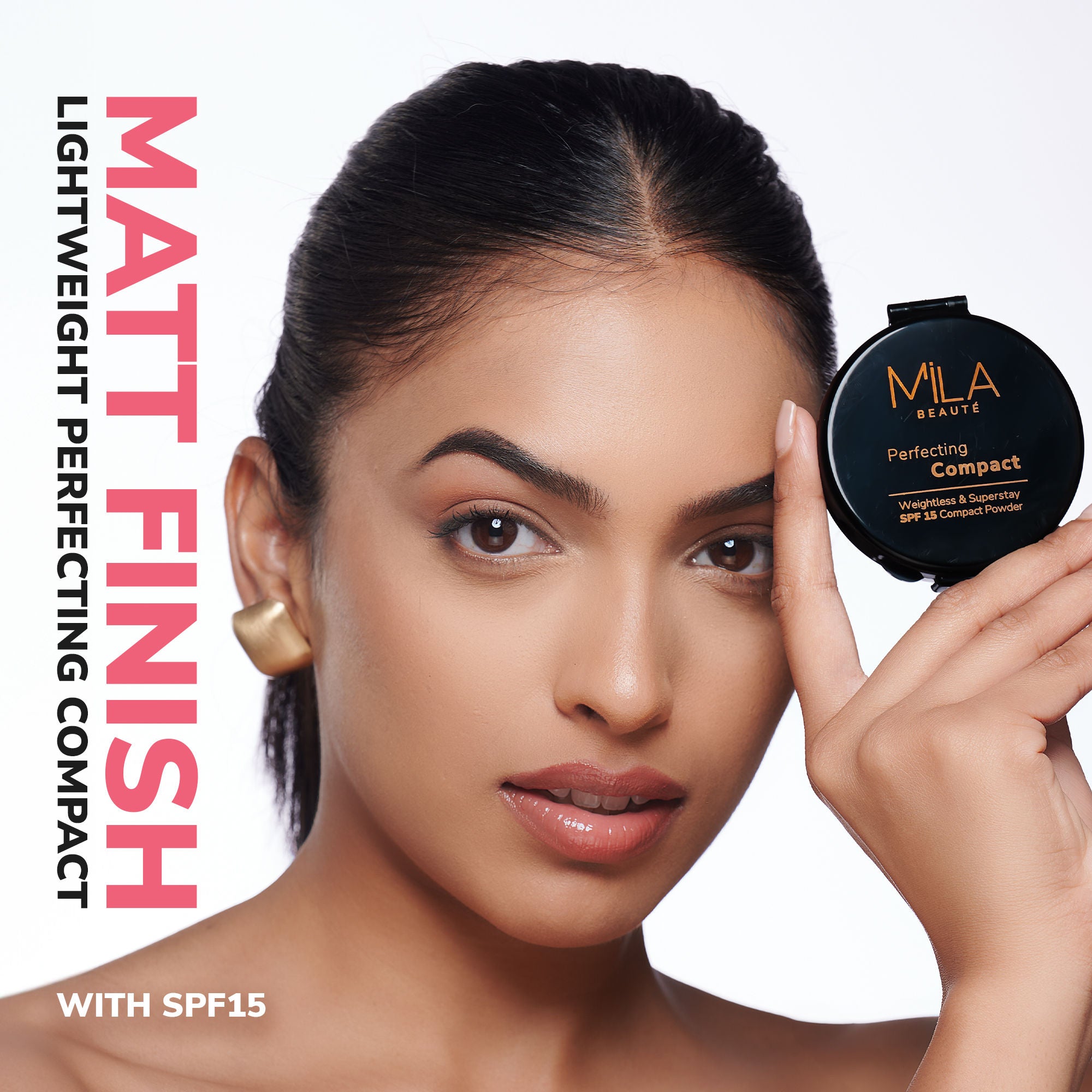 Superstay Natural Matte Finish Perfecting Compact Powder with SPF 15