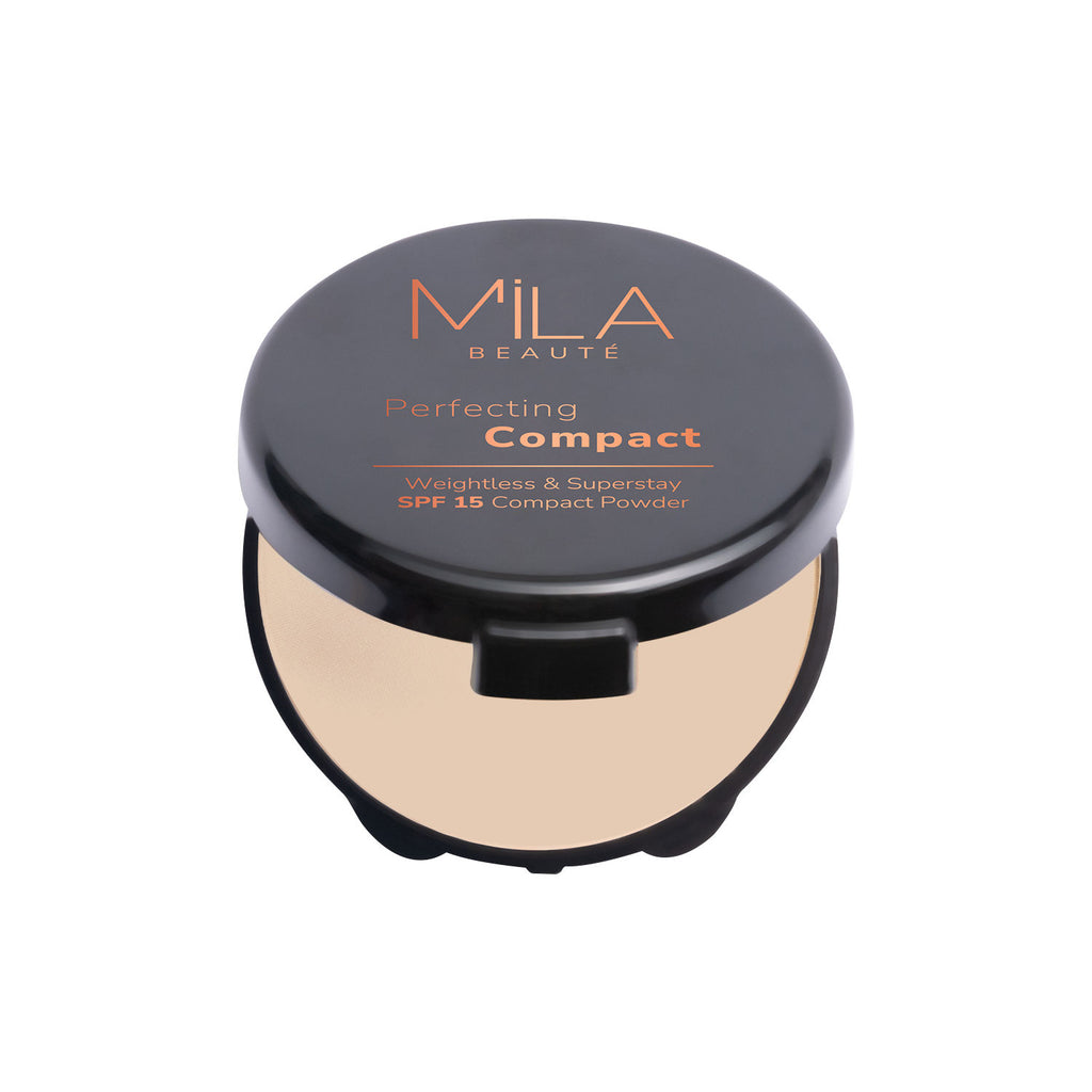 Superstay Natural Matte Finish Perfecting Compact Powder with SPF 15