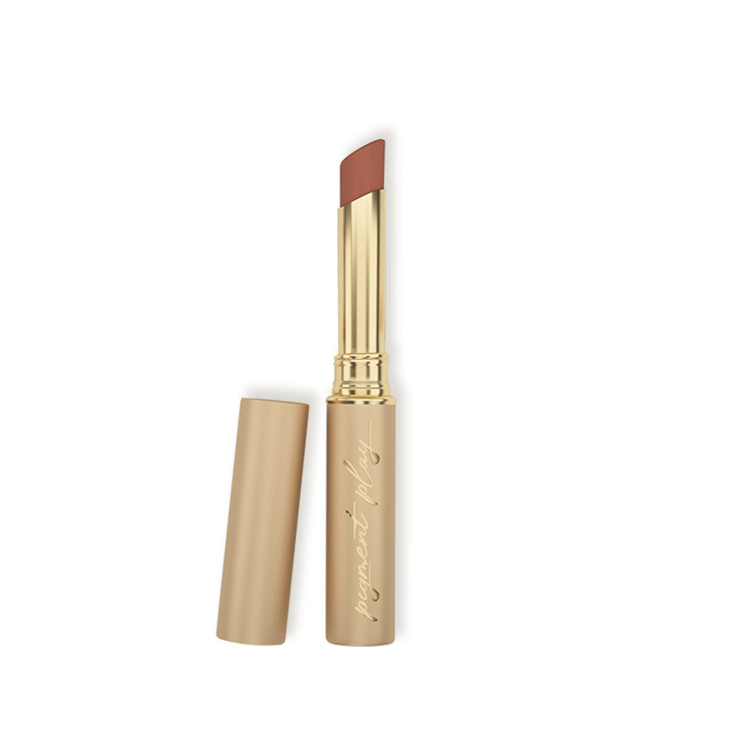 Performer Matte Lipstick