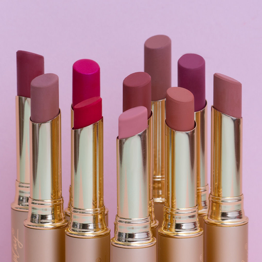 Performer Matte Lipstick