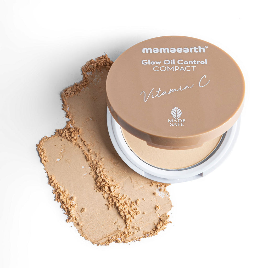 Glow Oil Control Compact SPF 30 With Vitamin C & Turmeric