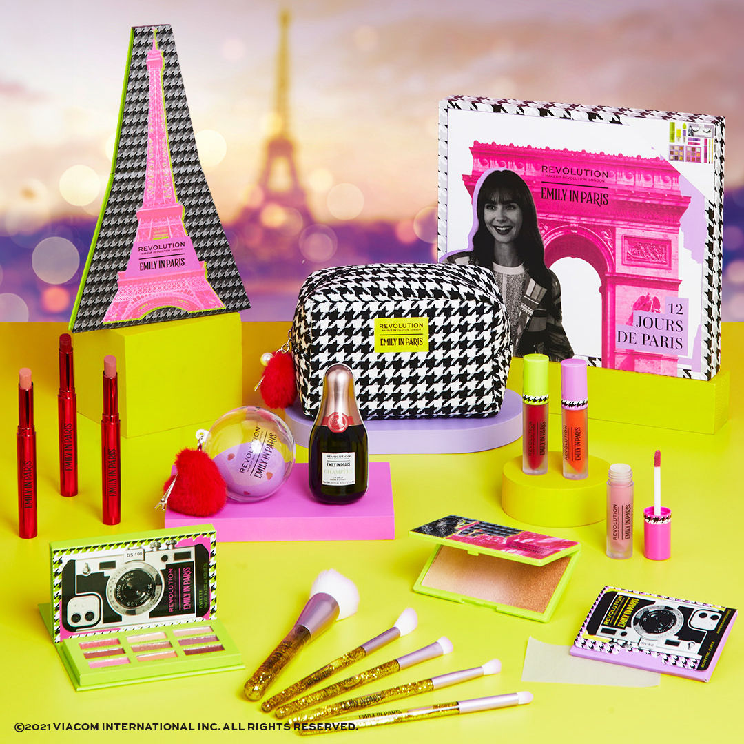X Emily In Paris Camera Queen Palette