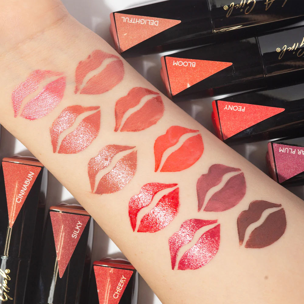 Lip Attraction Lipstick