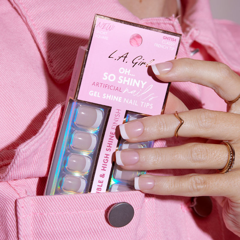 Oh So Shiny Artificial Nail Tips