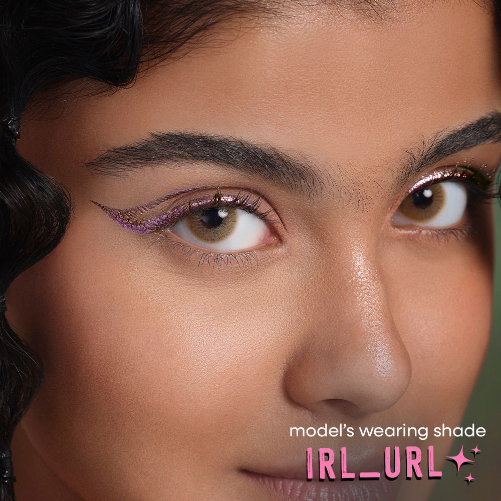 Nykaa Stardust Holographic Long Lasting Waterproof Smudgeproof Chrome Pencil Eyeliner