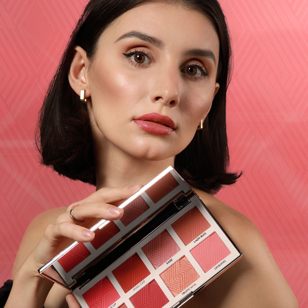 Essentials Blush Palette BKS001