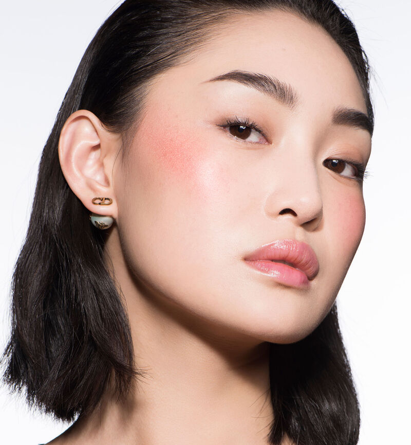 Rouge Blush