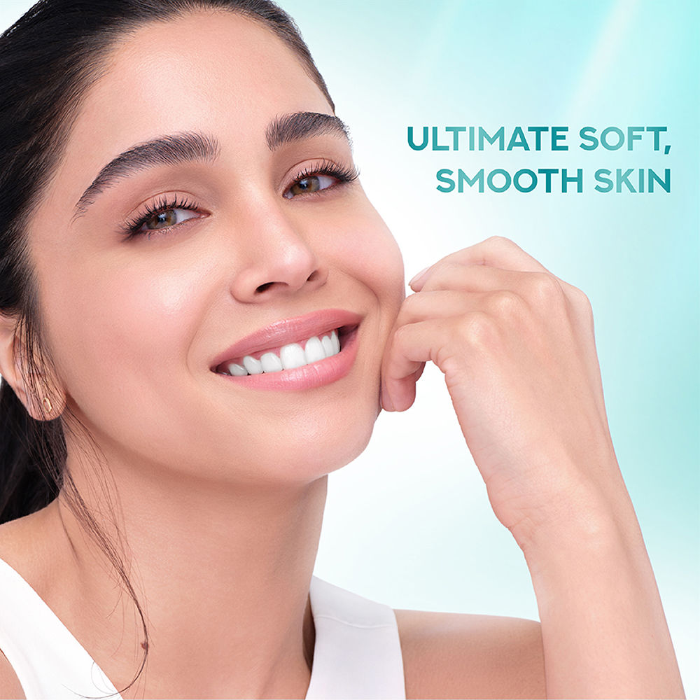 Light Moisturiser Non-Oily Fresh Feel With Vitamin E + Glycerine