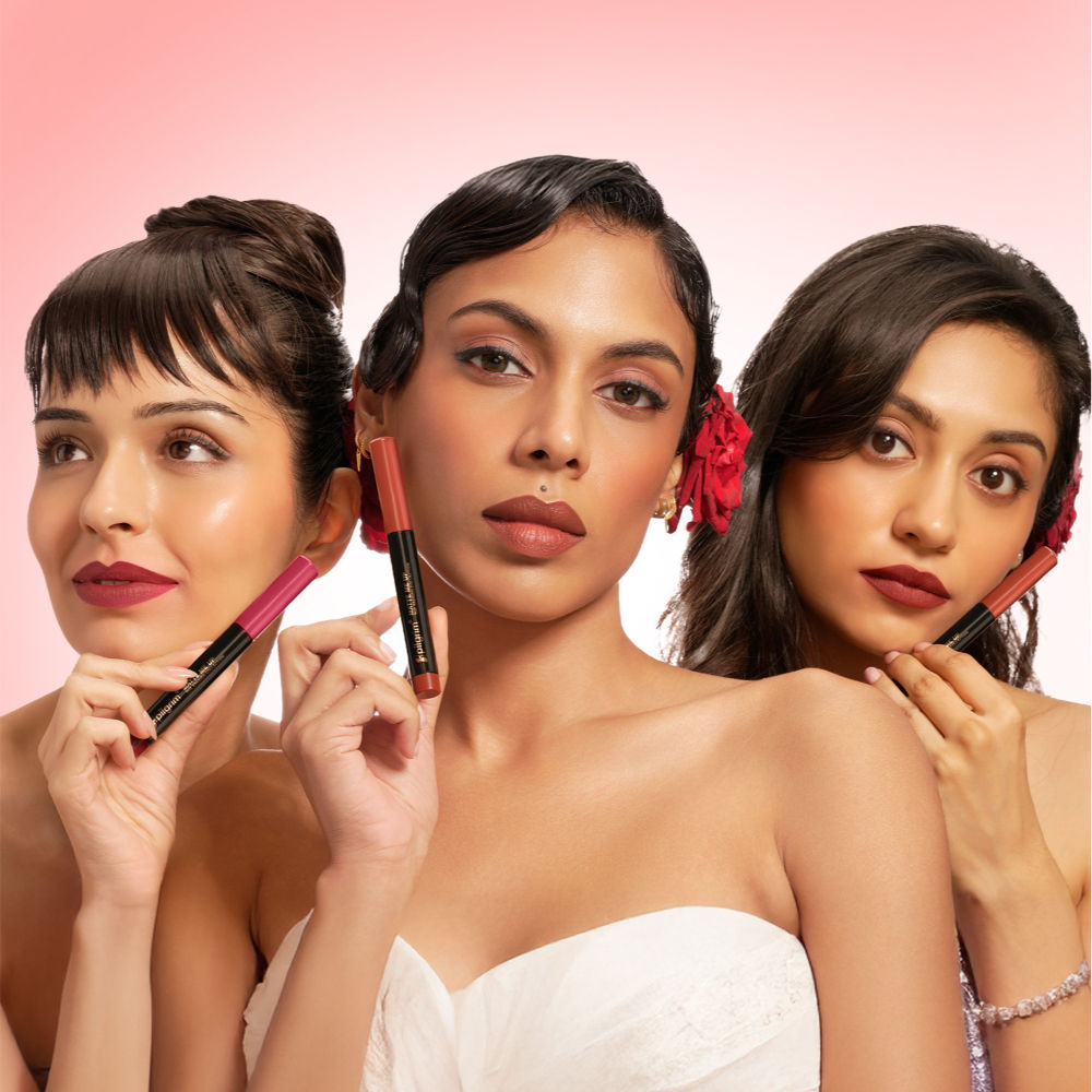 The Spanish Collection Matte Me Up Lip Crayon