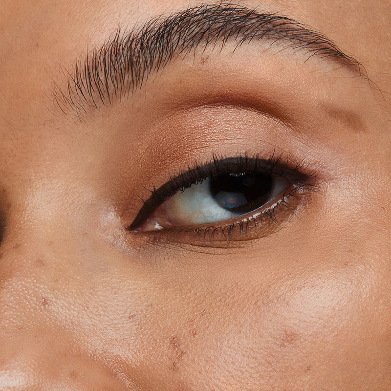 Stay All Day ArtiStix Graphic Liner