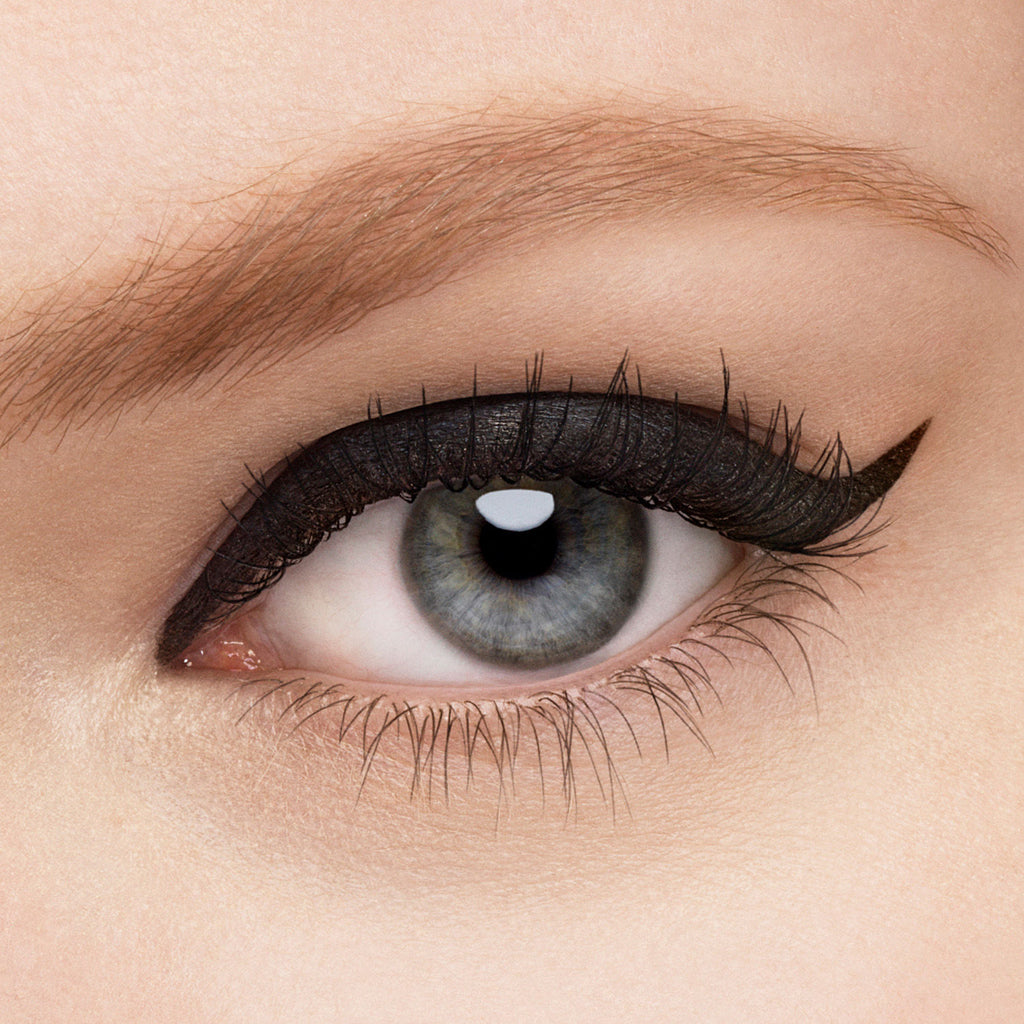 Colorstay Sharp Line Liquid Eye Pen - Blackest Black