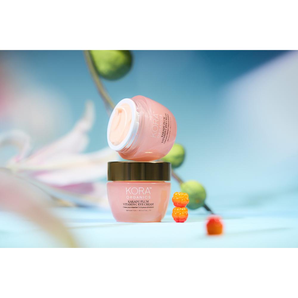 Kakadu Plum Vitamin C Eye Cream Target Fine Lines Wrinkles For Firm & Youthful Skin.