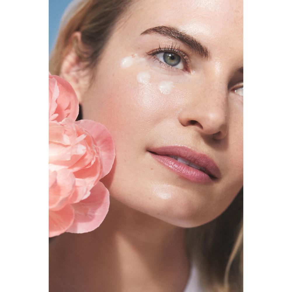 Kakadu Plum Vitamin C Eye Cream Target Fine Lines Wrinkles For Firm & Youthful Skin.