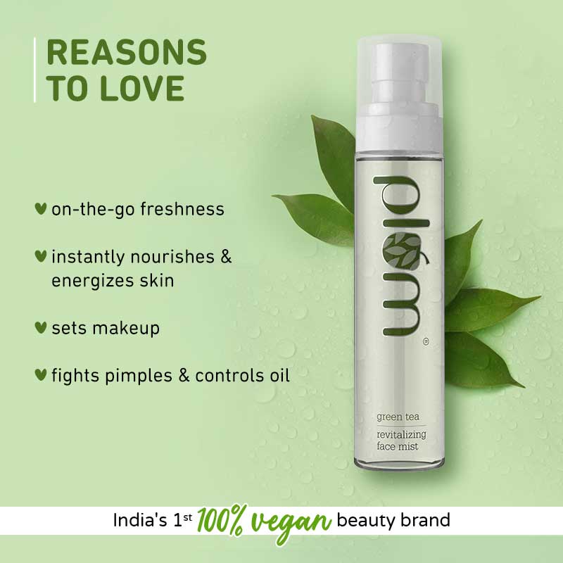 Green Tea Revitalizing Spray Face Mist With Glycolic Acid & Aloe Vera - Hydrates & Refreshes