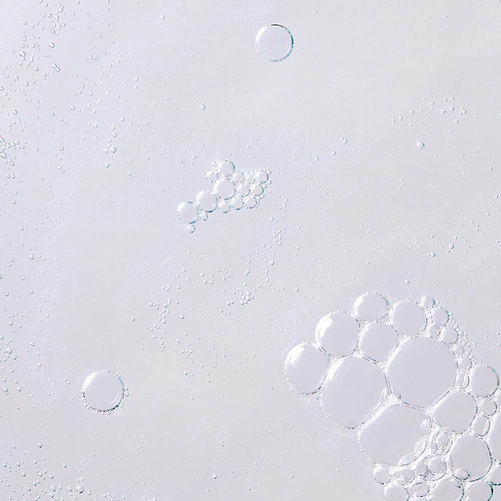 Clearly Corrective Brightening & Soothing Treatment Water With Activated C