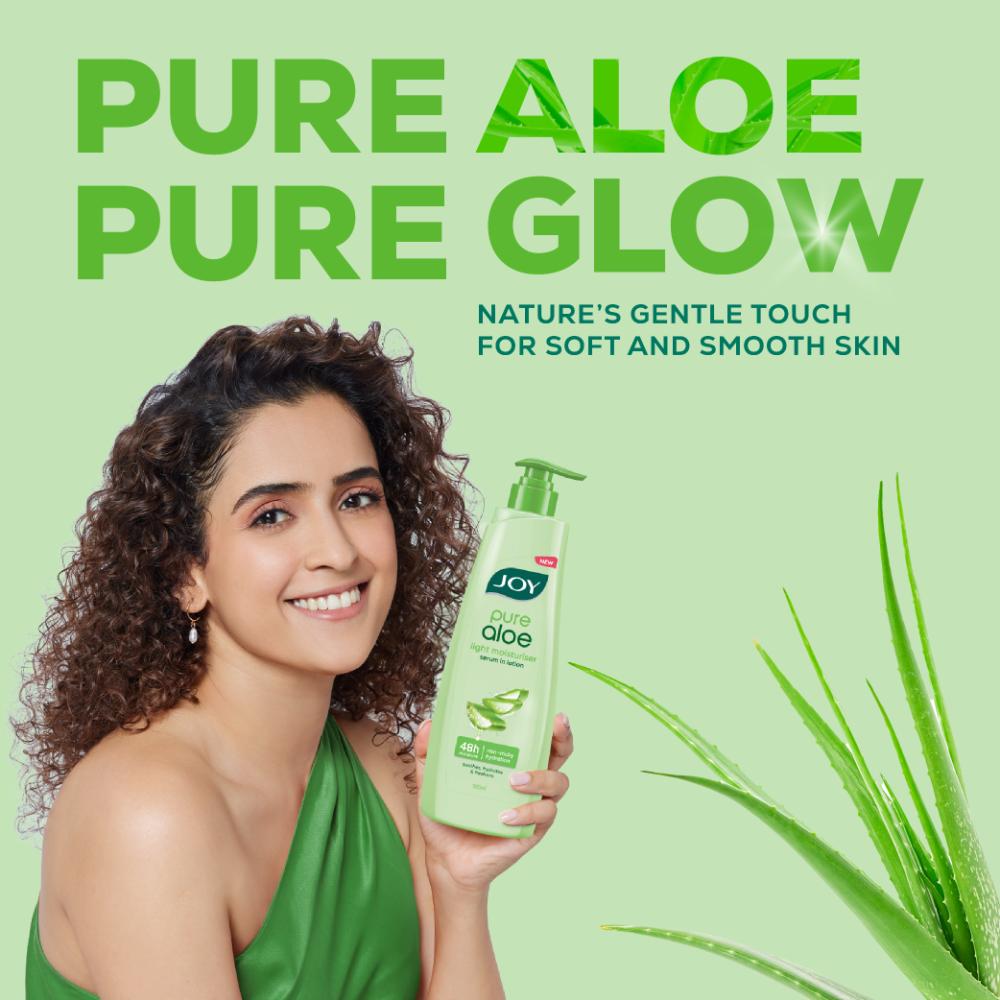 Pure Aloe Vera Body Lotion, Lightweight 48hr Moisturization for Normal & Oily Winter Skin