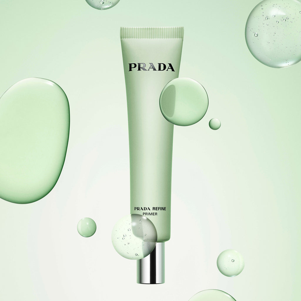 Refine Blurring Extending Primer - Pore-blurring Primer with a Soft Matte Finish