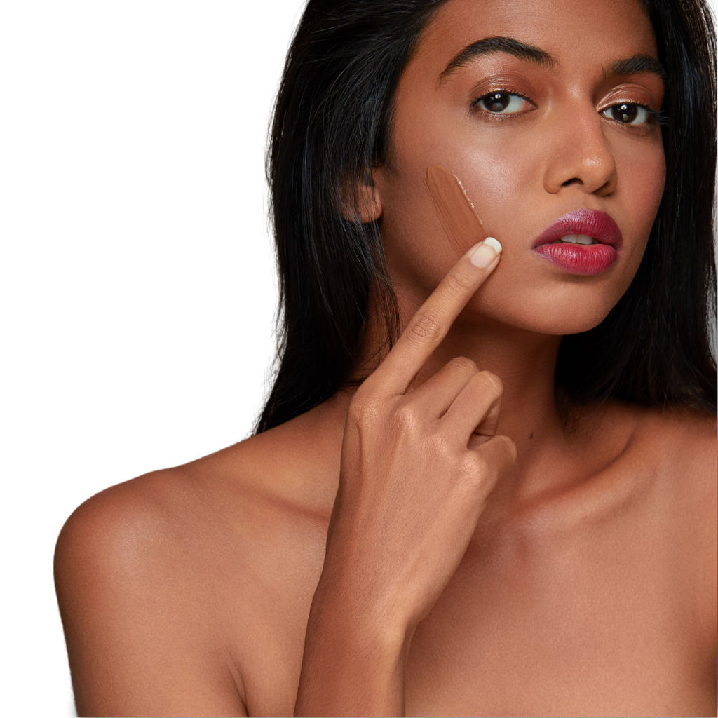 Skin Tint Mattifying Foundation
