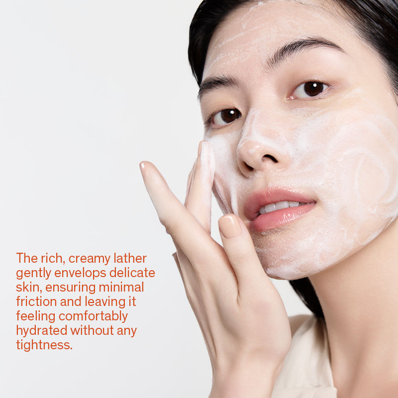 Concentrated Ginseng Rejuvenating Cleansing Foam