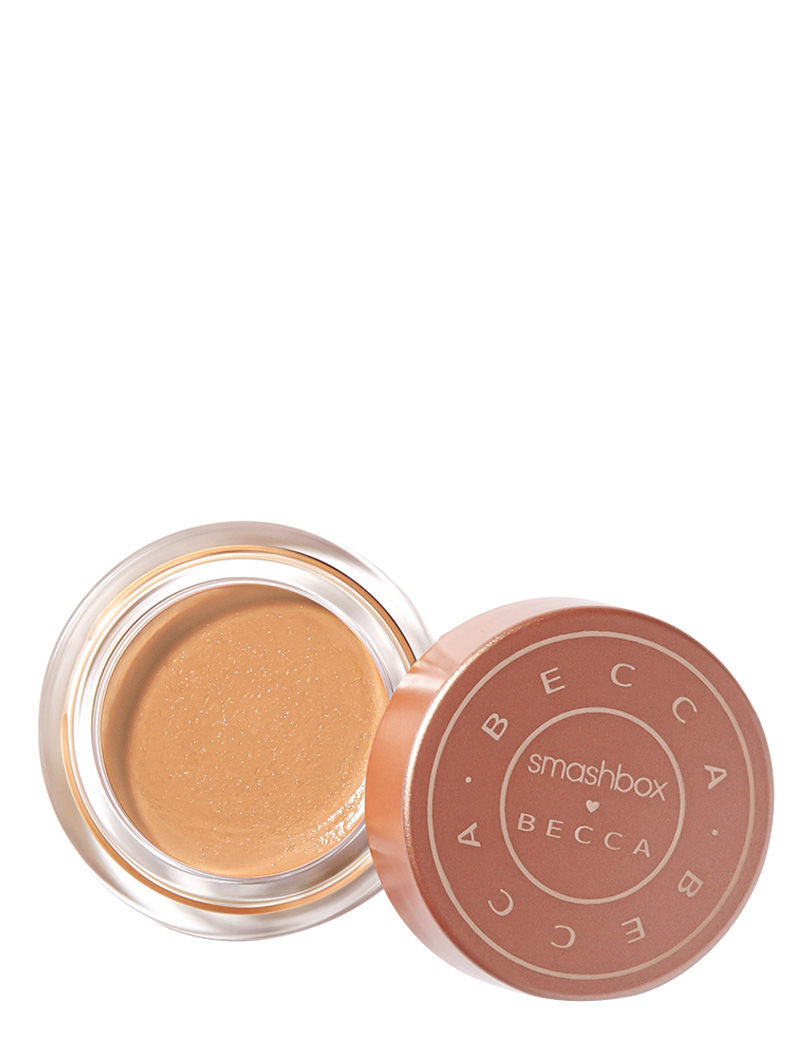 X Becca Under Eye Brightening Corrector