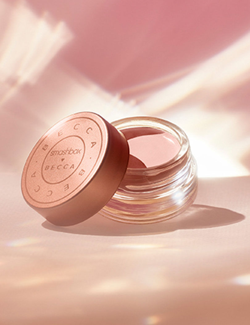 X Becca Under Eye Brightening Corrector