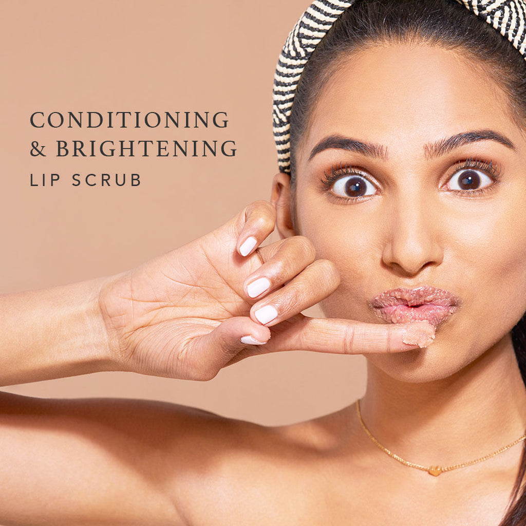 Lush Lips Conditioning Lip Scrub With Grapefruit & Orange
