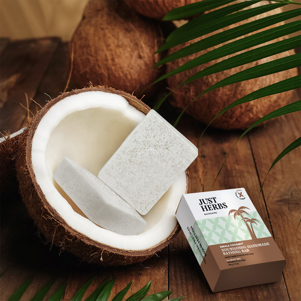 Coconut Handmade Bathing Bar Soap for Women And Men
