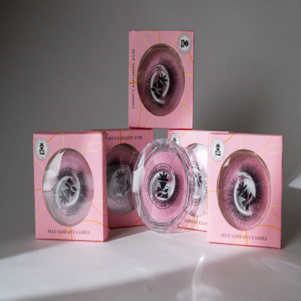 Self Adhesive Eyelashes SA04, Tapered Center Lift, Open Eyed Look, No Glue, Reusable