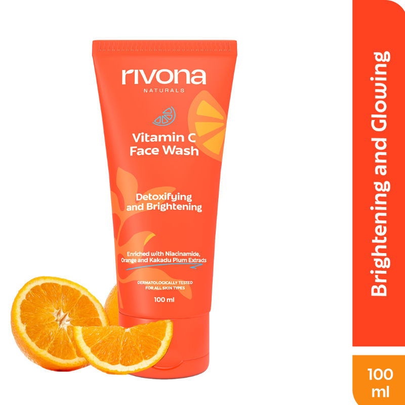 Vitamin C Face Wash With Niacinamide For Brightening And Glowing Skin