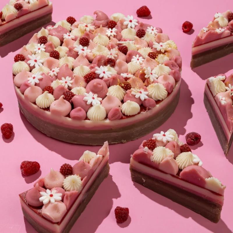 Daisy Meringue Tart Cake Soap