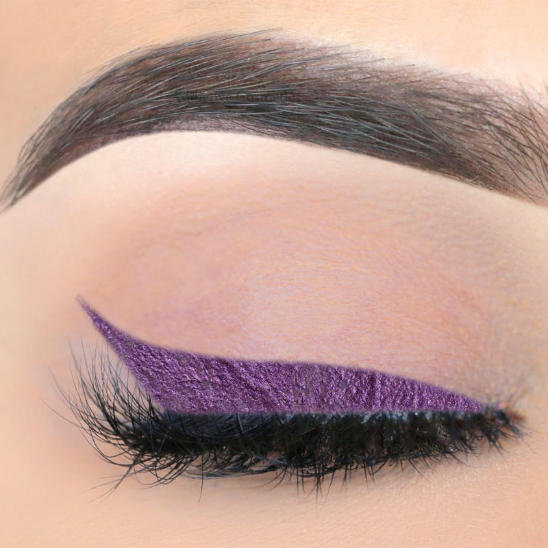 Fineline Liquid Eyeliner