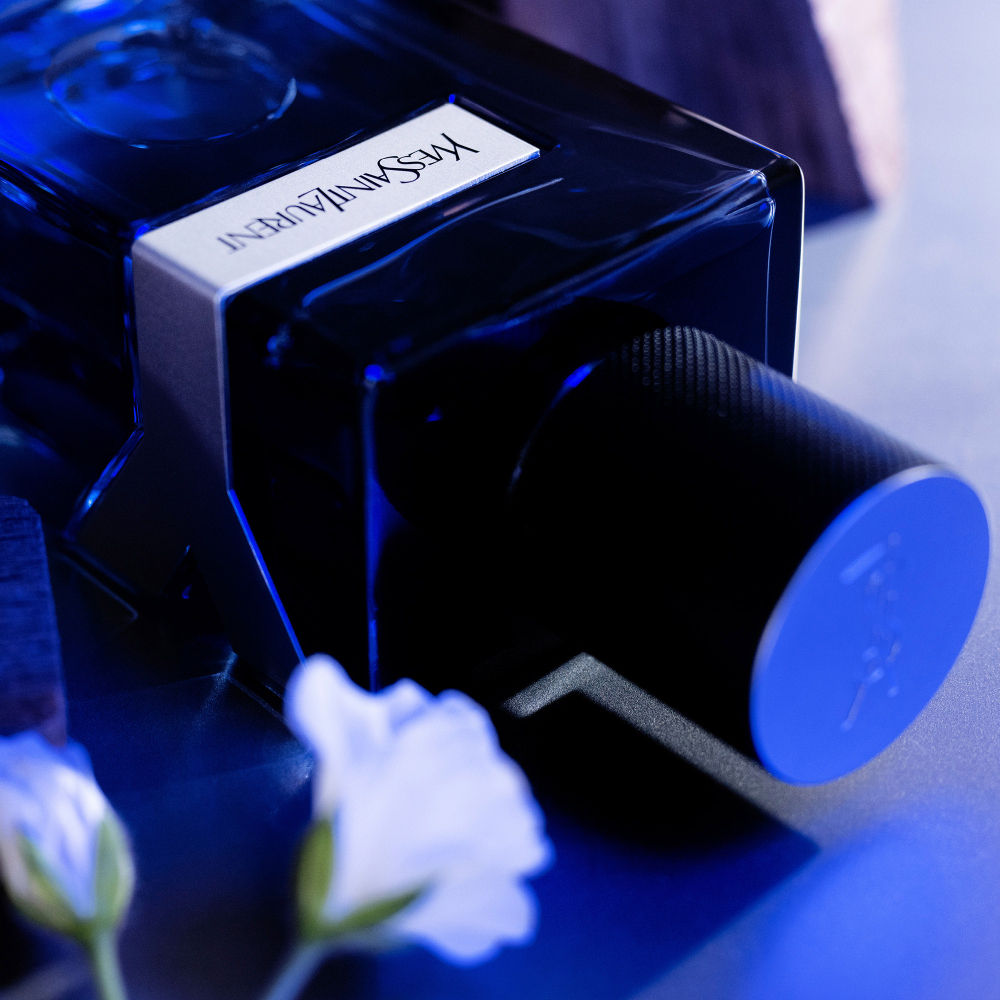 Y Eau De Parfum With Clean Geranium, Vibrant Sage And Sensual Woody Essence