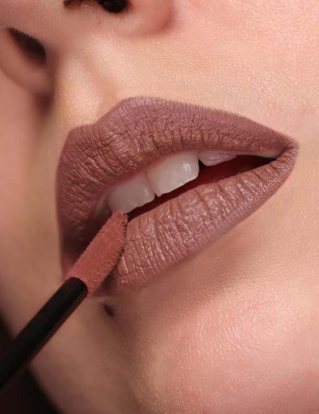 Spectrum Liquid Lip Matte With Hyaluronic Acid