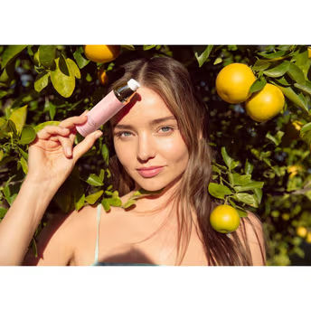 Kakadu Plum Vitamin C Serum Brightens Hydrates Protects With Hyaluronic Acid, Acerola