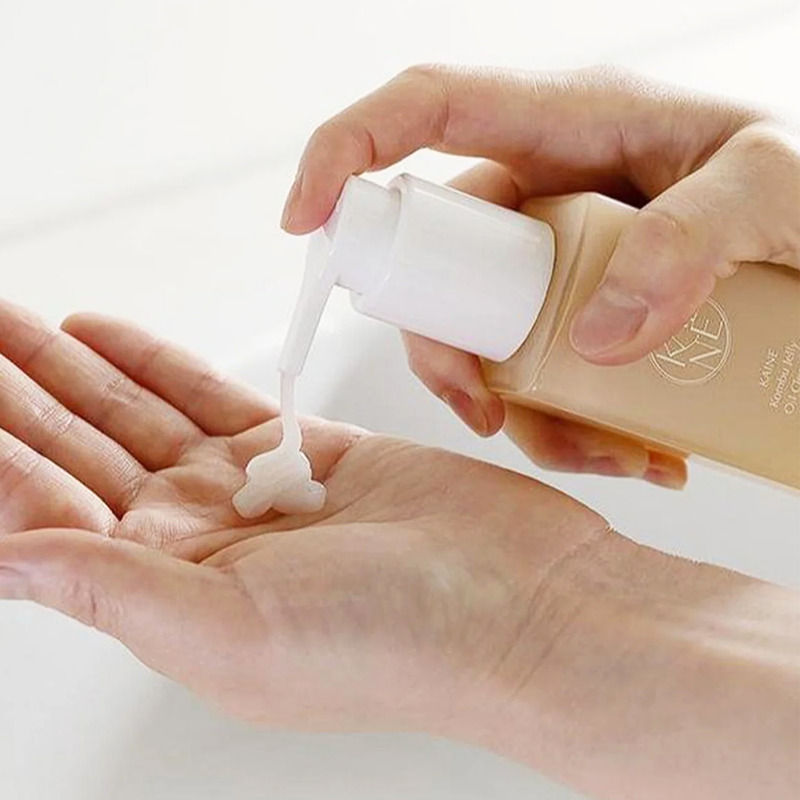 Kombu Jelly Oil Cleanser Removes Makeup, Sunscreen & Impurities, Sensitive Skin Friendly