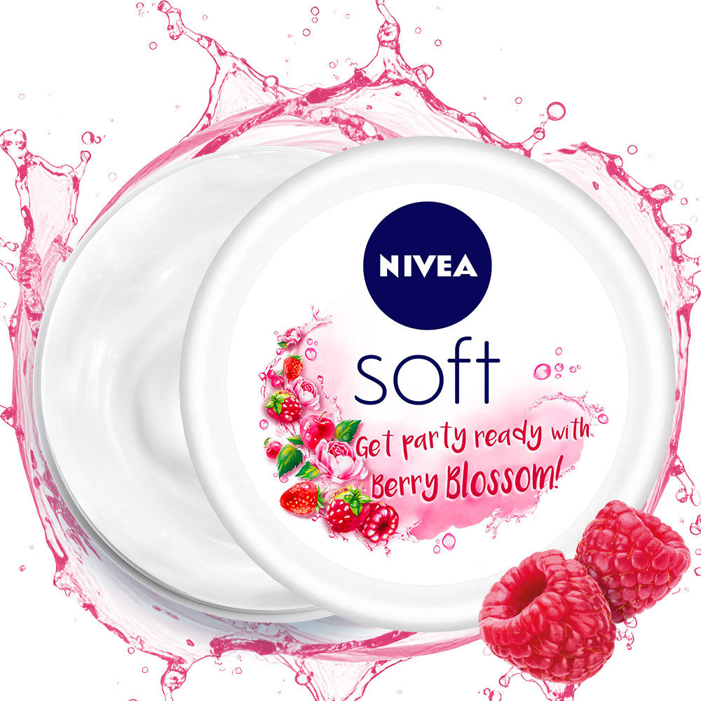 Soft Light Moisturizing Cream Berry Blossom Fragrance With Vitamin E & Jojoba Oil - 100ml