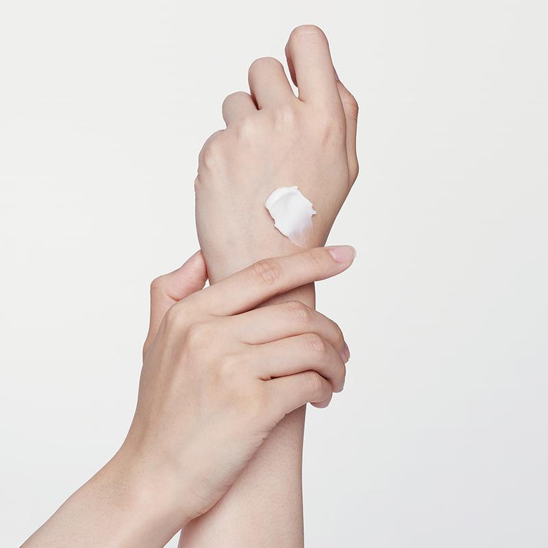 Bifida Cream, Strengthens Skin Barrier, Deeply Nourishes & Locks in Moisture