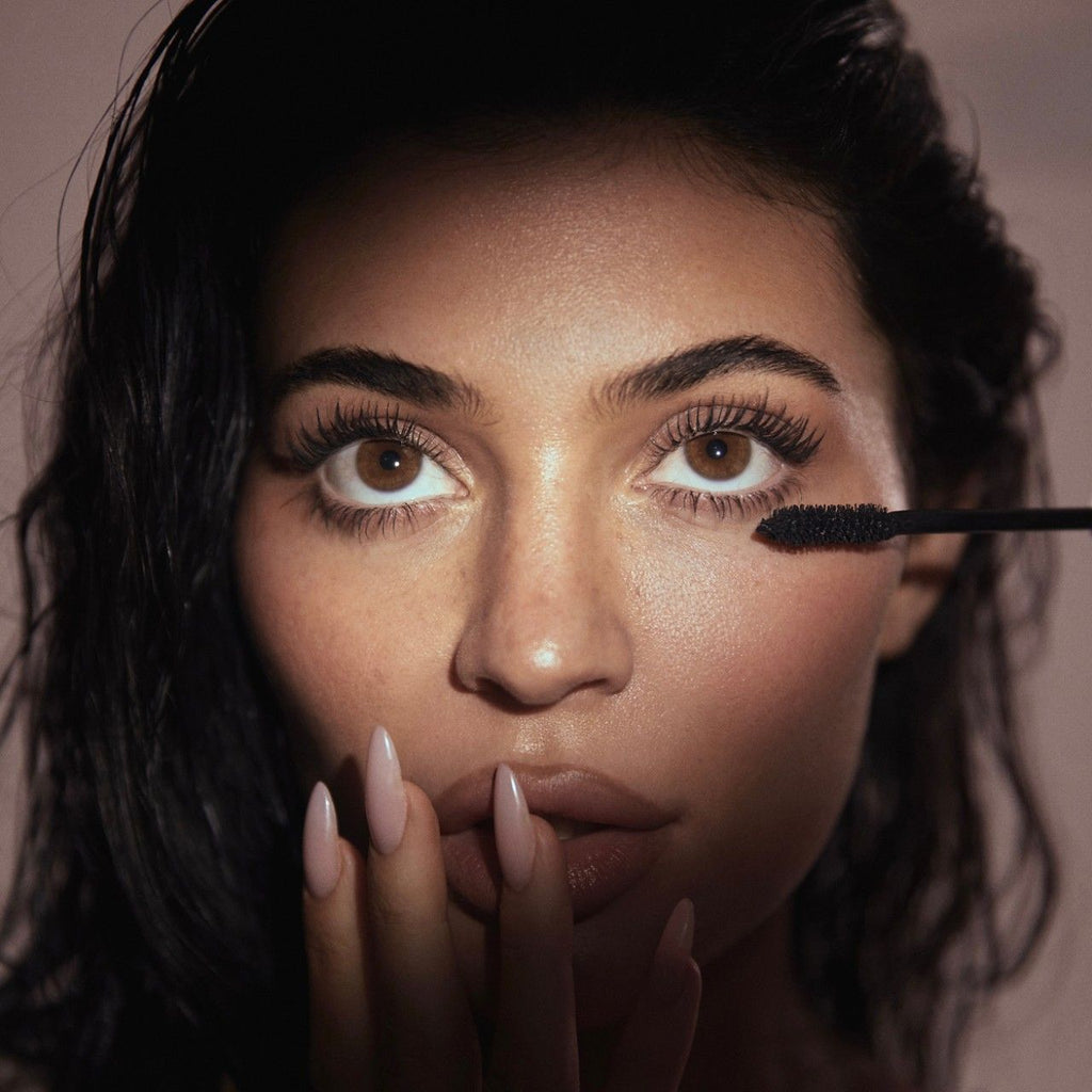 Cream Volume Mascara Black 001