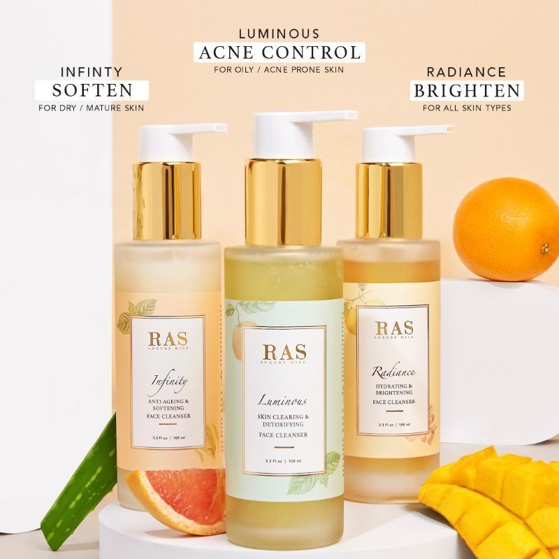 Radiance Hydrating & Brigtening Face Cleanser