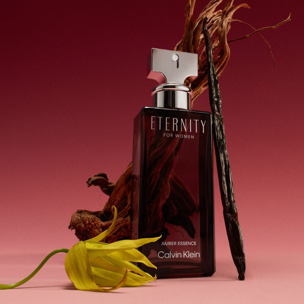 Eternity Woman Amber Essence Parfum Intense