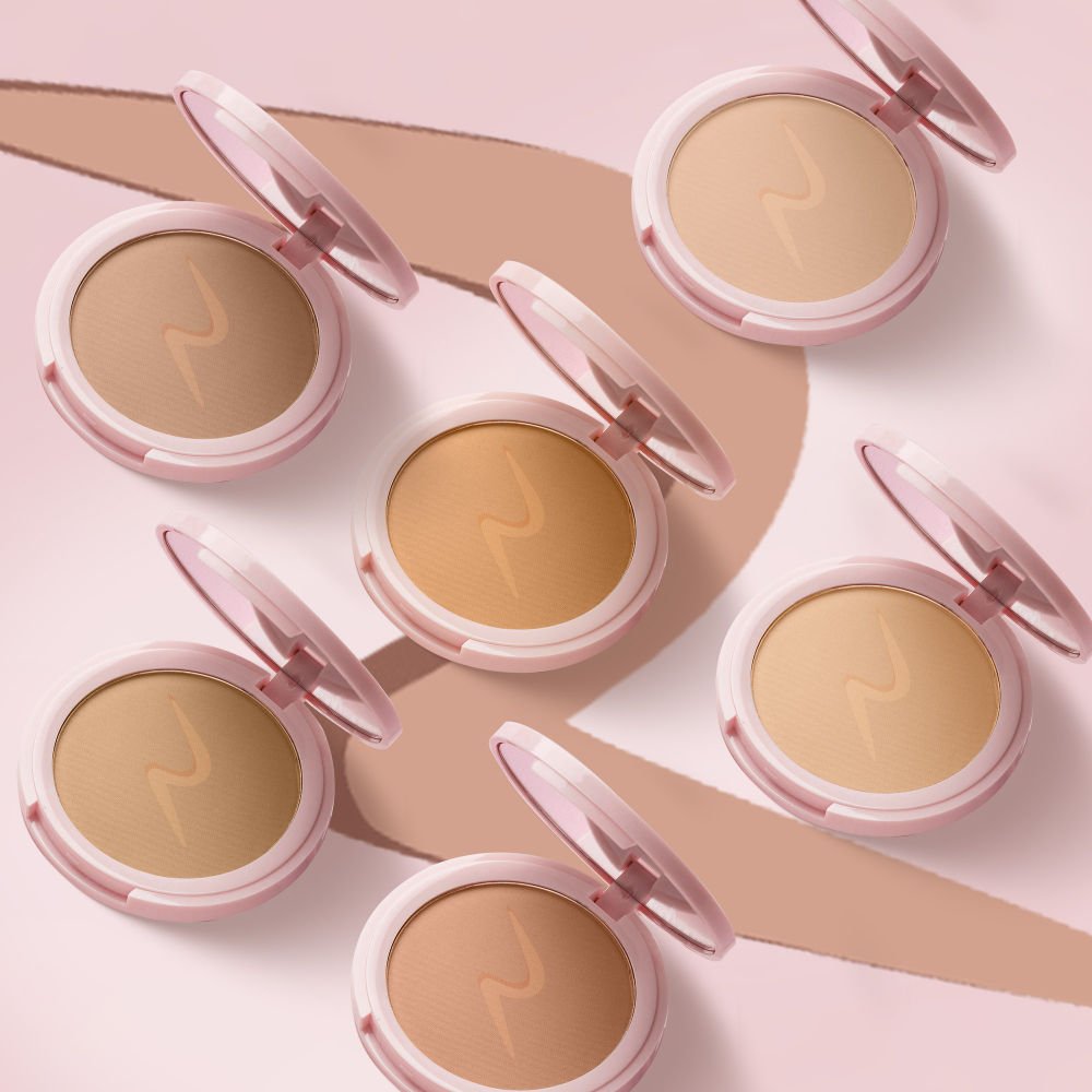 Bollywood Filter Blurring Matte Finish Compact