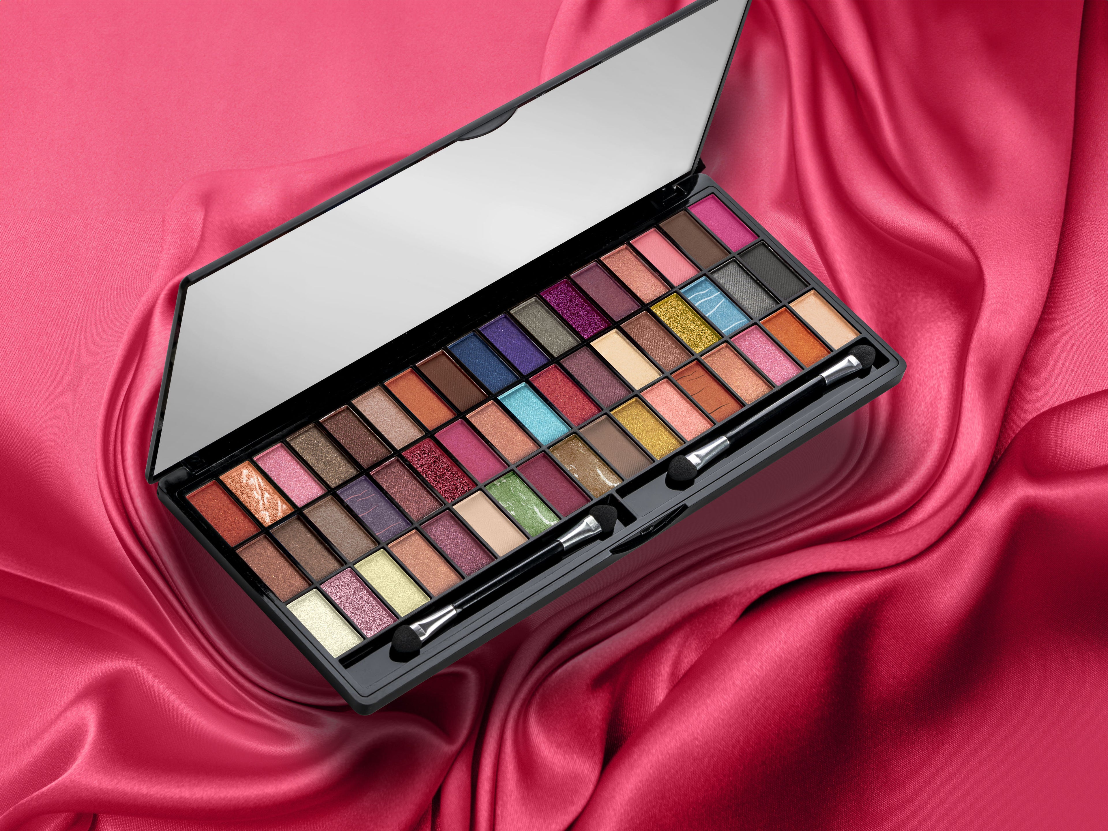 Professional 51 Colors Eyeshadow Palette