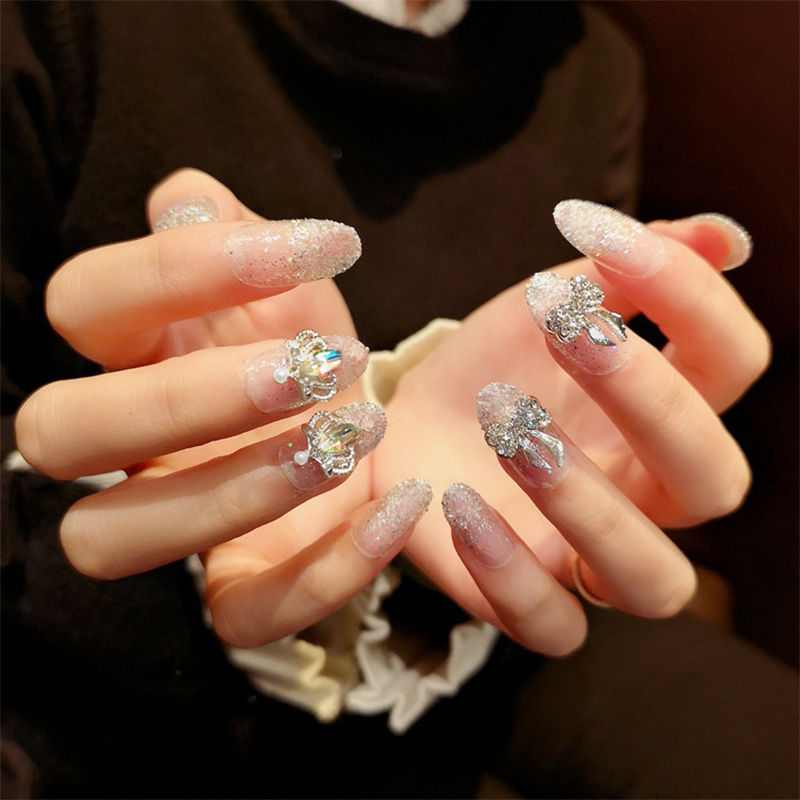 Silver Glitter 3D Crown Bow